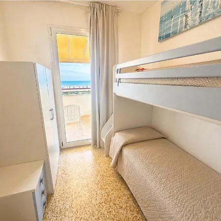 Apartmán Nave Trilocale Con Terrazza Frontemare - Agenzia Cocal *